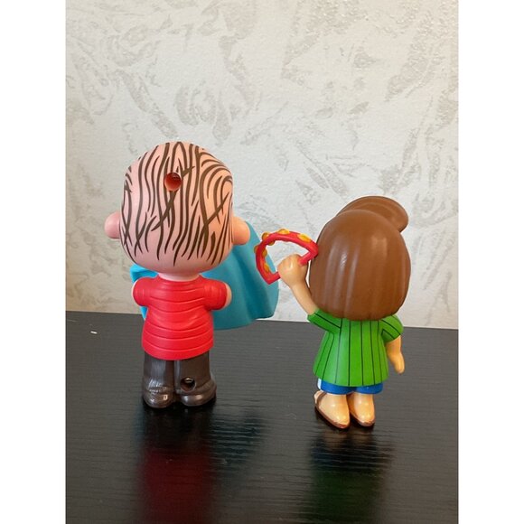 Peanuts Linus Peppermint Patty Charlie Brown Schroeder Action Figure Cake Topper - Picture 8 of 8